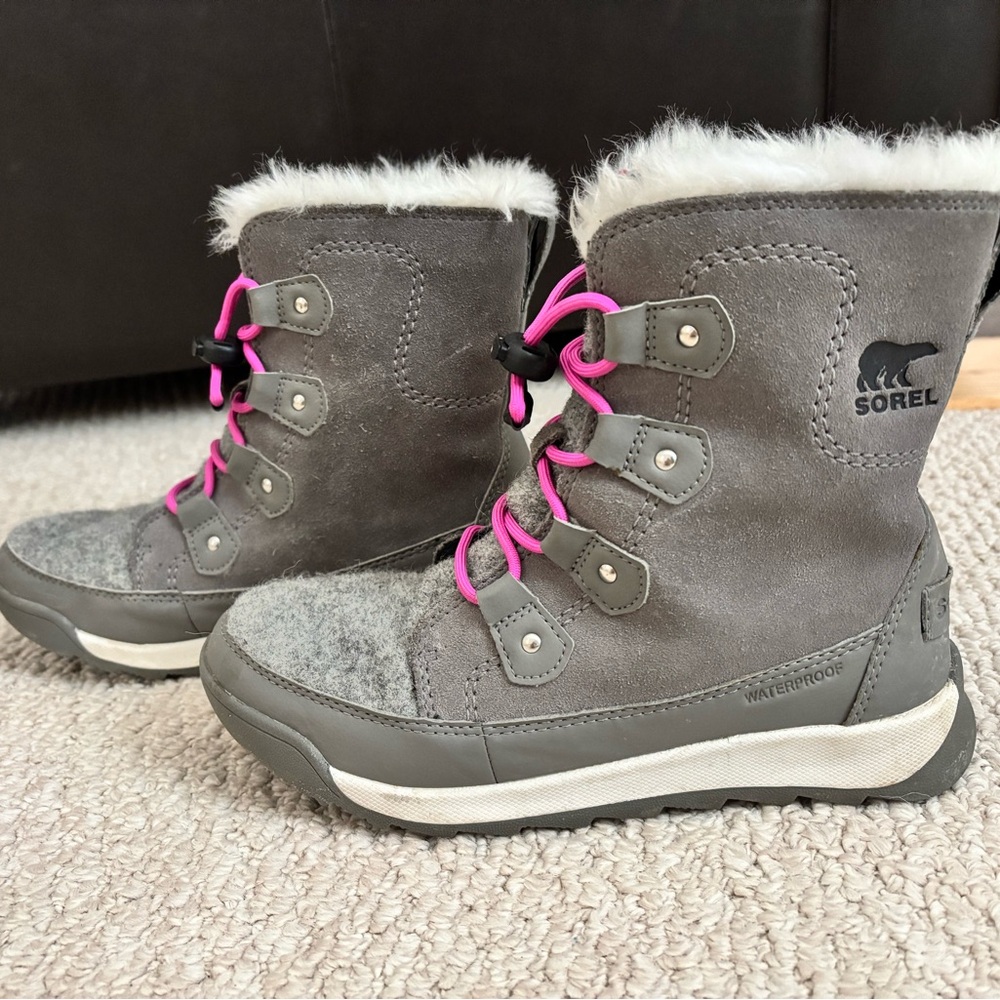 Sorel :: snow boots